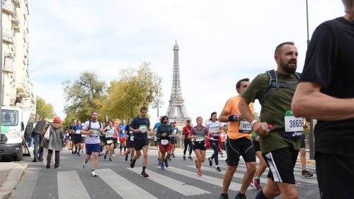 REPORTAGE. « Plus que 18 km avant l’apéro », on a testé pour vous finisher du Marathon de Paris