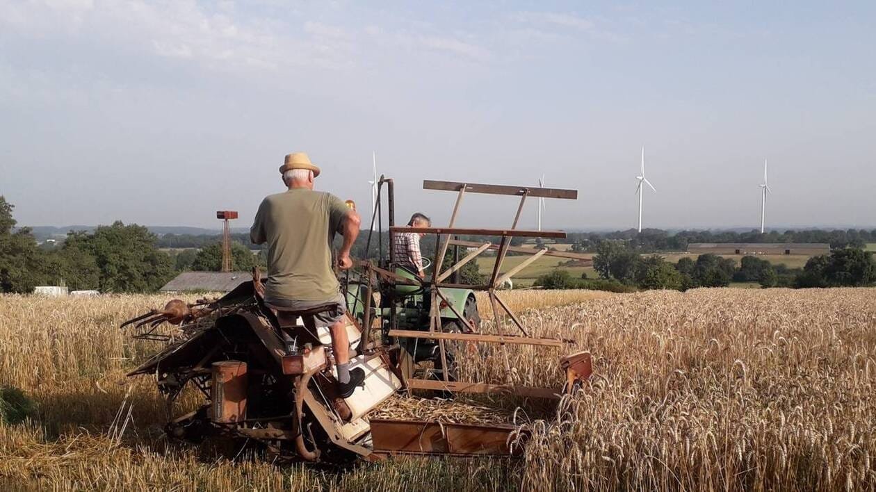 Près de Cholet, un panorama sur l’évolution des machines agricoles