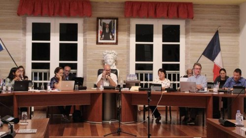 Tensions internes, démissions, motion de défiance… À Saint-Barth, la classe politique se déchire