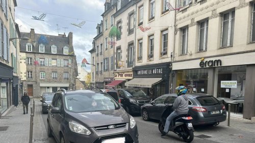 À Lamballe-Armor : « Pas assez de signalisations » dans la zone de rencontre en centre-ville ?