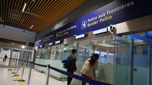 Grèves dans les aéroports : un vol sur cinq annulé samedi matin à Roissy