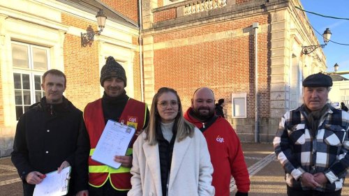 Moins de guichets à la gare de Quimper : la pétition des cheminots collecte près de 8 000 signatures
