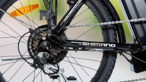 Avec ses 80km d’autonomie, ce vélo électrique pliant vintage risque de rouler sur la compétition