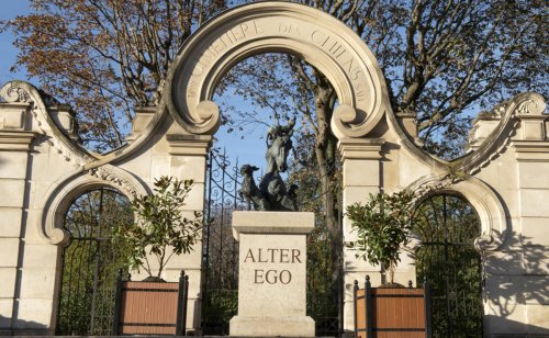 Connaissez-vous le cimetière parisien des chiens et autres animaux de compagnie ?