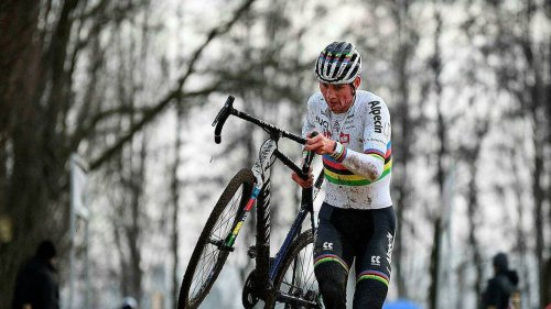 Coupe du monde de cyclo-cross. Le Néerlandais Mathieu van der Poel signe son retour par une victoire