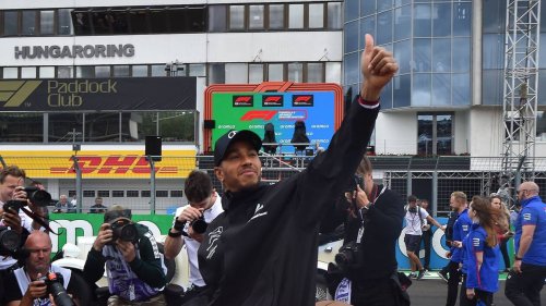 F1. Lewis Hamilton avoue être « stressé » lorsqu’il conduit en dehors des circuits