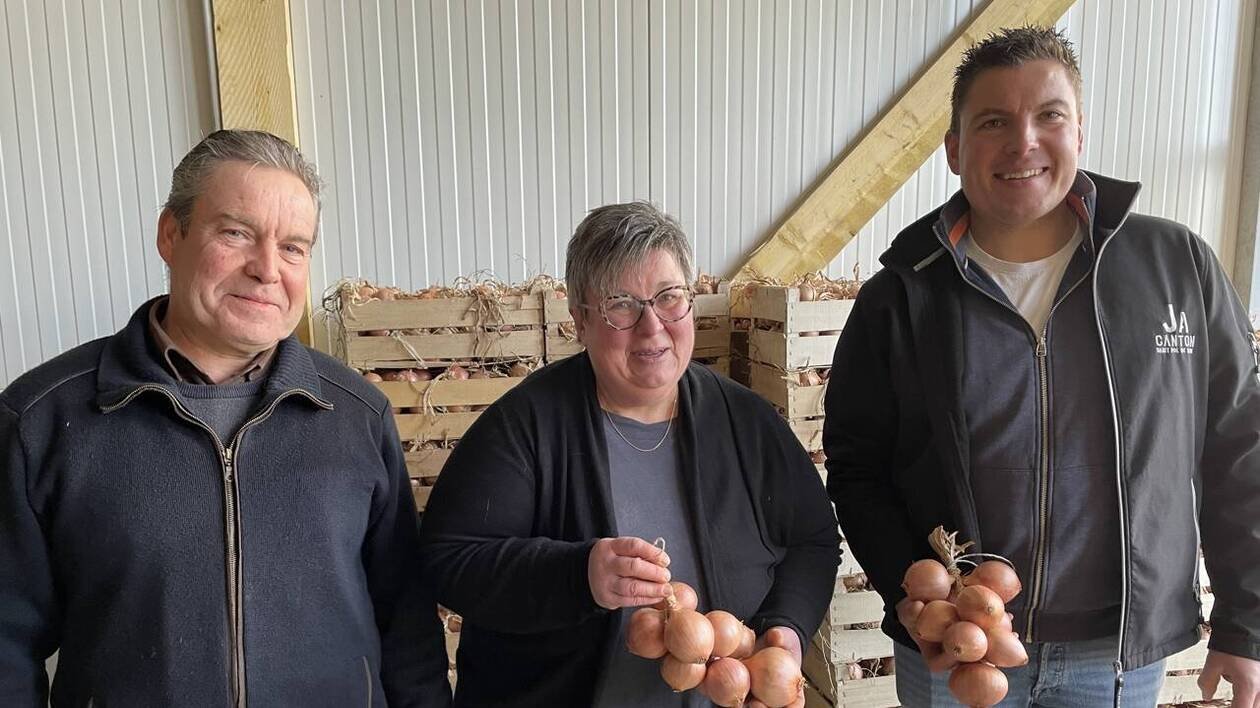 REPORTAGE. À 28 ans, cet agriculteur breton accueille une ministre sur son exploitation