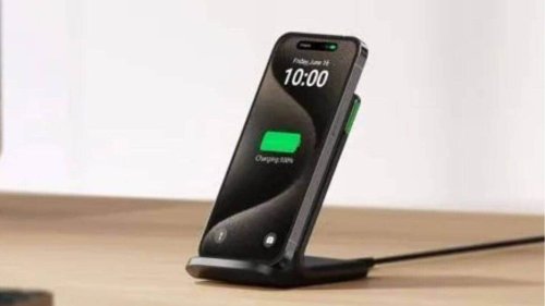 Adieu aux chargeurs filaires : cet appareil à moins de 15 euros recharge votre iPhone en un instant