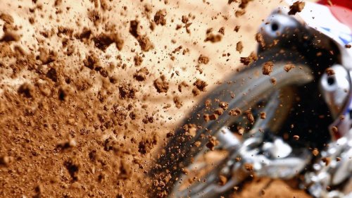La course de motocross vire au drame à Fos-sur-Mer : un motard tué et un autre grièvement blessé