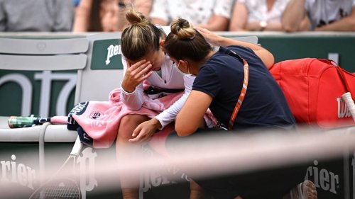 Roland-Garros. Simona Halep victime d’une crise de panique pendant son match face à Zheng Qwinen
