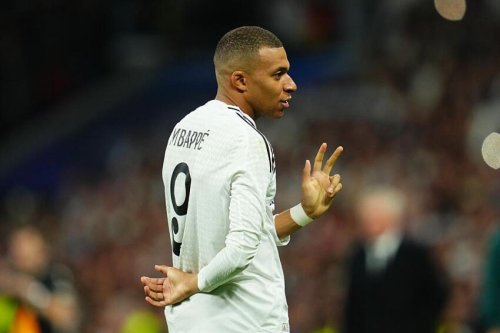 Un doublé de Kylian Mbappé permet au Real Madrid de l'emporter à Villarreal