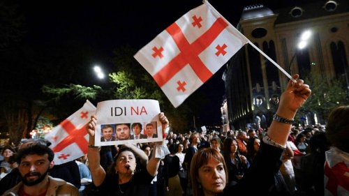 Géorgie. 20 000 personnes manifestent après le premier vote d’une loi sur l' « influence étrangère »