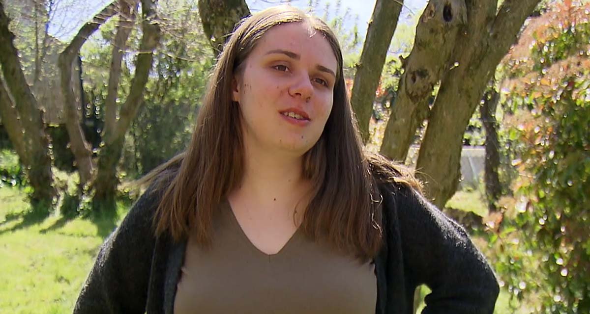 L’amour est dans le pré : Clémence critique déjà Mathieu « C’est le début des problèmes »