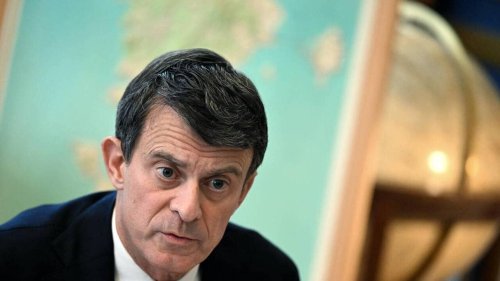 En visite en Martinique, Manuel Valls annonce un projet de loi contre la vie chère en Outre-mer