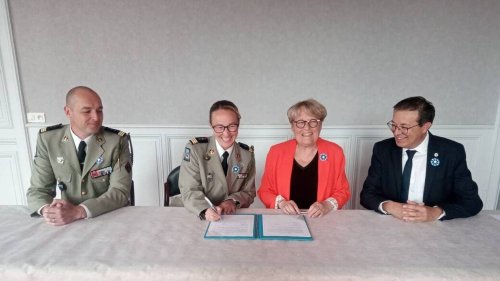 Une convention de partenariat pour conforter et développer les liens entre Segré et l’Armée