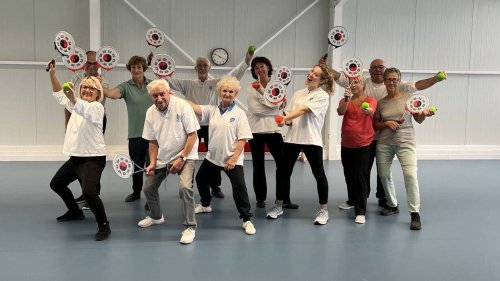 Jeu de raquette chinoise, venez découvrir le Roliball dimanche à Locmiquélic