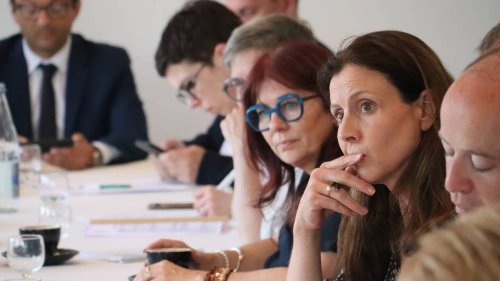 L’emploi des personnes handicapées au cœur de la visite de la ministre à Vitré