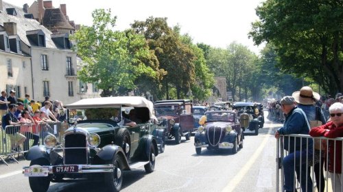 Voitures anciennes, courses insolites… Les Cinq et Deux litres sont de retour dimanche, au Mans