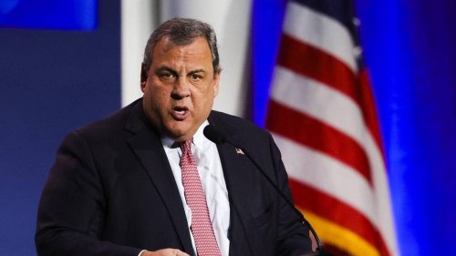 Présidentielle américaine 2024 : qui est Chris Christie, ancien allié de Trump et nouveau candidat ?