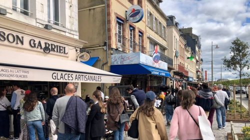 Les touristes au rendez-vous du week-end prolongé, sur la Côte fleurie