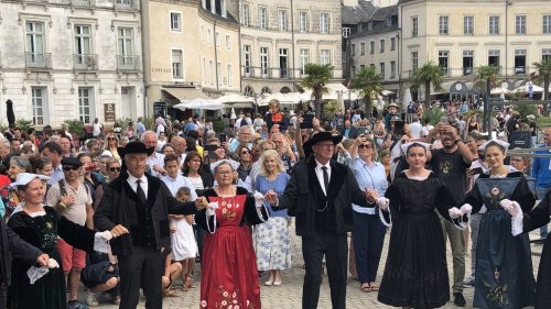 VIDÉO. Cours de breton et bénédiction de la mer au Festival d’Arvor à Vannes