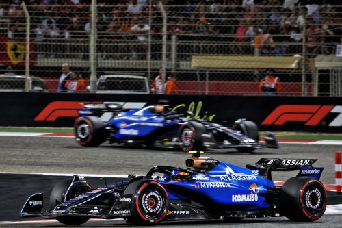 Dithyrambique avec Alpine F1, Sainz dézingue Renault et son moteur ! - Le Mag Sport Auto