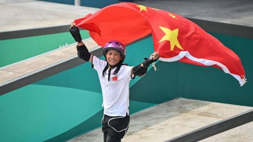 Skateboard. À 13 ans, cette athlète chinoise réalise des prouesses aux Jeux asiatiques