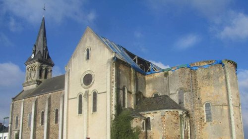 Pétition, manifestation… En Mayenne, ils s’opposent à la destruction de deux églises