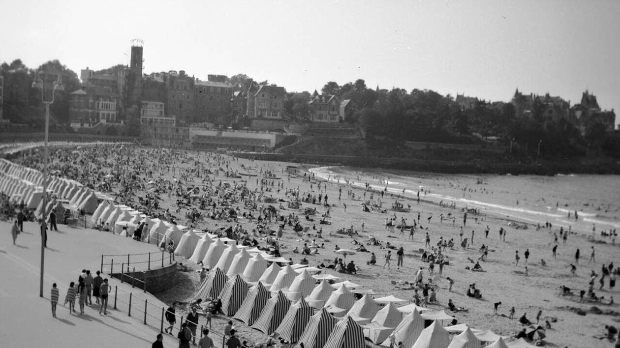« C’était extraordinaire » : les vacances de rêve à Dinard d’une petite fille sauvée de la paralysie