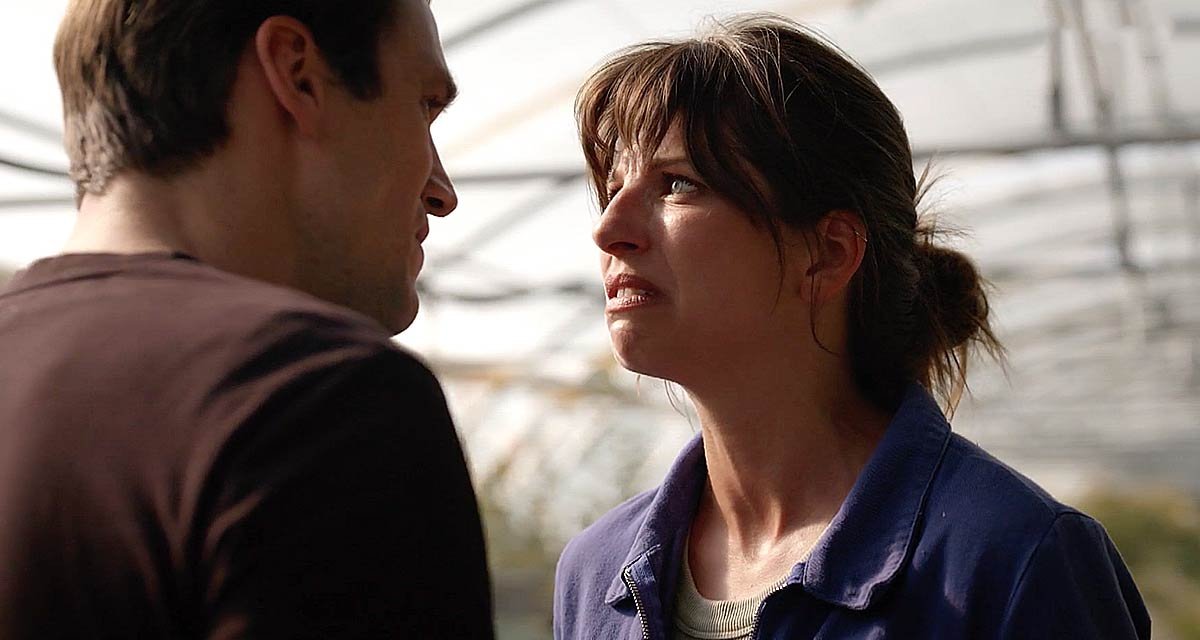 Un si grand soleil en avance : Léo menace Elodie, la ferme en crise (épisode du mercredi 1er octobre 2025)
