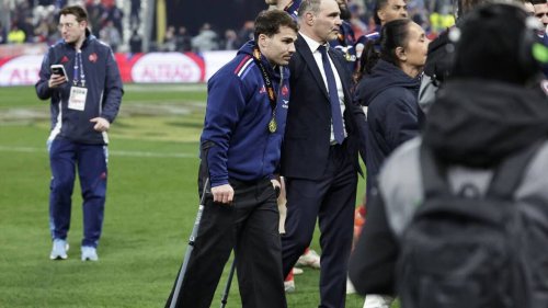 6 Nations. Antoine Dupont médaillé sans jouer : l’exception du XV de France pour son capitaine