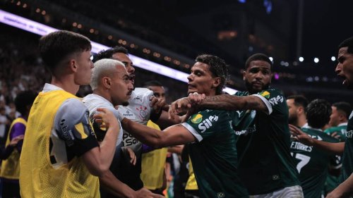 Une bagarre provoquée, un titre et le pactole pour Memphis Depay avec les Corinthians au Brésil