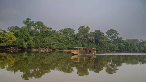 Au moins 143 morts dans l’incendie d’une embarcation en RDC