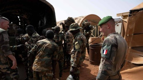 Fin de la présence militaire française au Niger : ce qu’il faut savoir de cette annonce de Macron