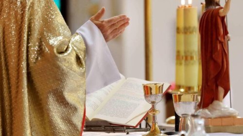 Un homme suspecté d’avoir molesté un prêtre à Lisieux, une procédure judiciaire ouverte
