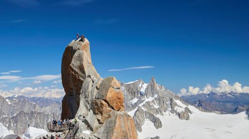 Un randonneur décède après sa chute d’un glacier dans le massif du Mont-Blanc