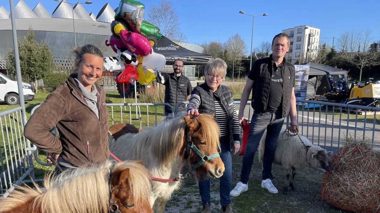 Les agriculteurs à la rencontre des spectateurs de l’Arena à Brest