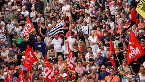 Les syndicats appellent à manifester pour les urgences de Carhaix le 30 septembre à Quimper