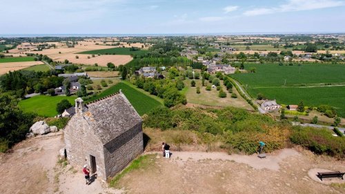 Mammouths, rhinocéros… Ce curieux mont en Bretagne garde le souvenir des temps préhistoriques