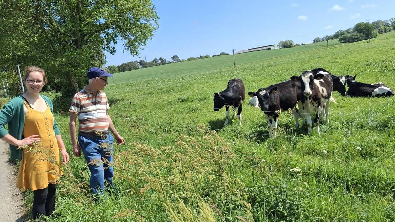 Après 45 ans à la tête de sa ferme dans le Morbihan, Pierre passe la main à Anne-Hélène, 37 ans