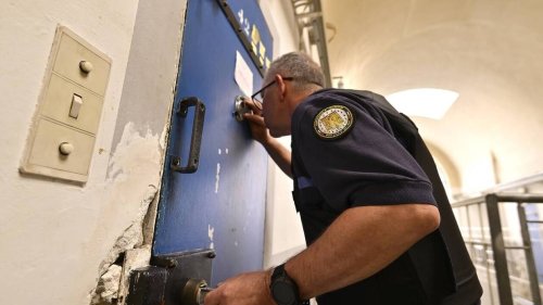 Lundi 12 mai au soir, un jeune a tenté de projeter des denrées à la maison d’arrêt de Saint-Brieuc