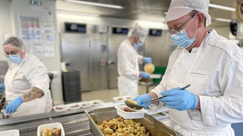 Presque deux fois moins de gaspillage à la cantine : défi relevé dans des écoles en Bretagne