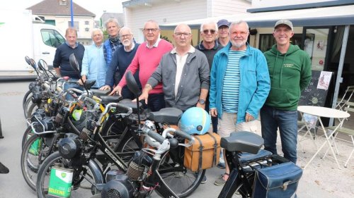 « J’en ai vendu un à Jacques Dutronc » : dans la Manche, ils sont dingues de Solex