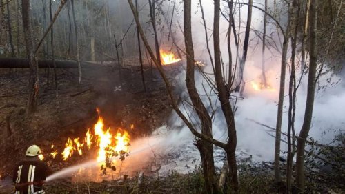 Un vaste incendie se déclare dans l’ouest de l’Ukraine après la rupture d’un pipeline