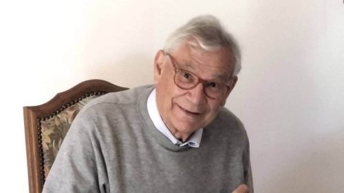 L’ancien journaliste Claude Ollivier sort un nouveau roman « La plume et le remords »