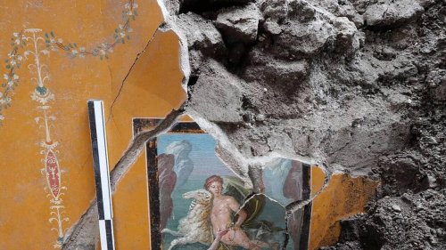 À Pompéi, de nouvelles fresques sorties des cendres