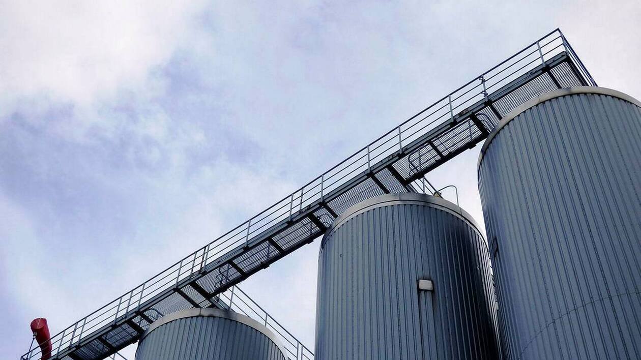 Les neuf silos de ce paysan pourraient être démolis, une victoire pour un ex-membre du gouvernement