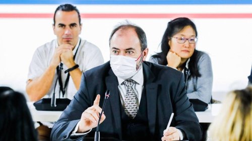 Face à la « triple épidémie », le ministre François Braun appelle à un « sursaut » de la vaccination