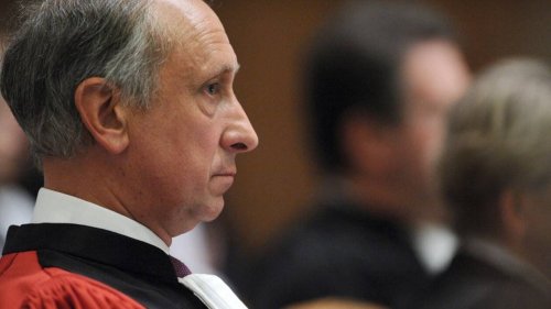Le magistrat Philippe Courroye poursuit en diffamation l'ancien avocat général Bilger
