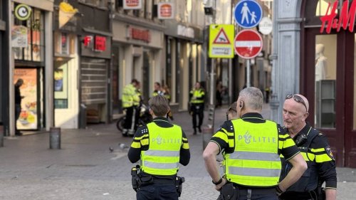 Quatre personnes grièvement blessées après une attaque au couteau à Amsterdam, un suspect arrêté